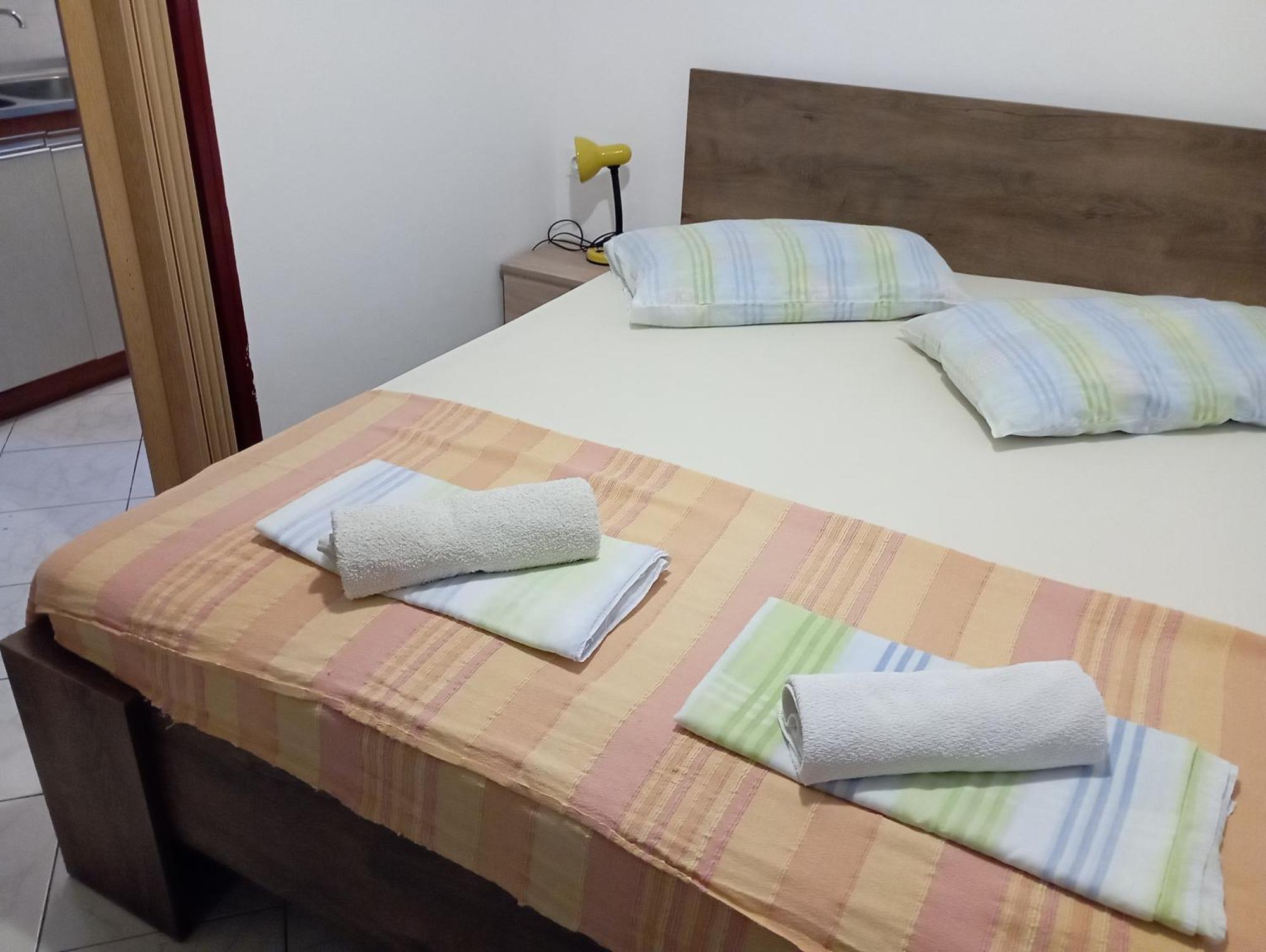 Apartman Sunce 乌马格 外观 照片